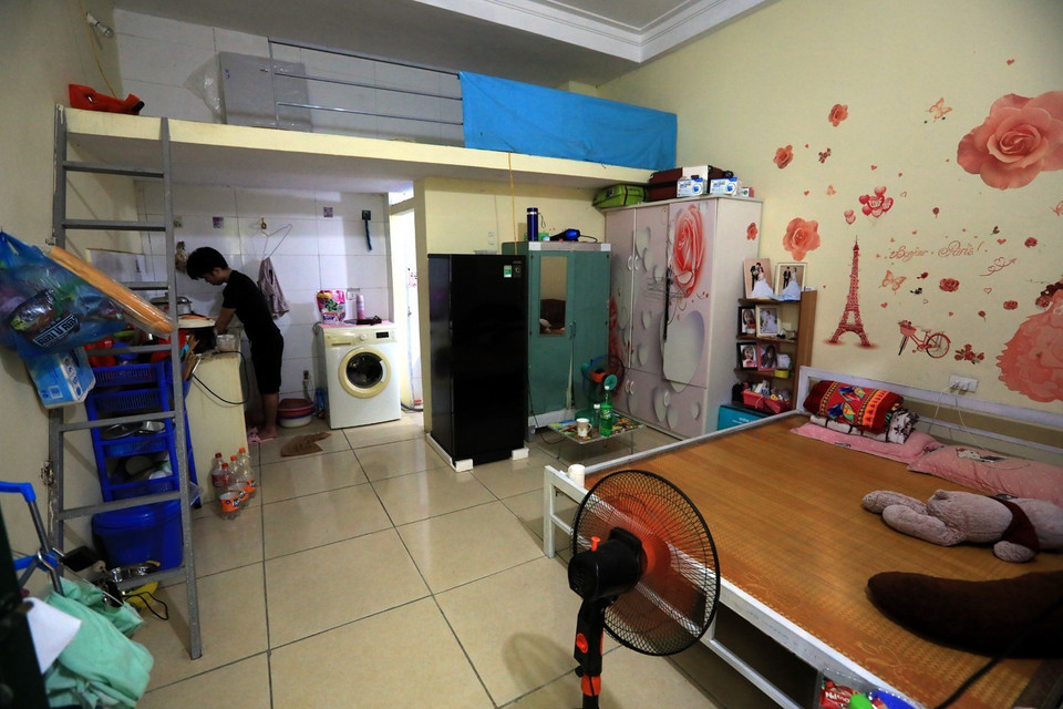 Phòng trọ của công nhân Trần Minh Hiếu (Công ty TNHH Phong Nam, Khu công nghiệp Quang Minh) trong thời gian giãn cách. (Ảnh: Phan Tuấn Anh/TTXVN)
