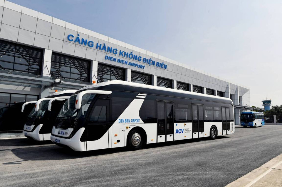 Vietnam Airlines và Cảng hàng không Điện Biên đã sẵn sàng chào đón chuyến bay đầu tiên khai thác bằng máy bay cỡ lớn A321 vào ngày 1/12. (Ảnh: PV/Vietnam+)