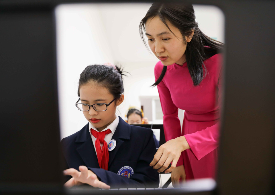 Trường THCS Ngô Sĩ Liên trong bề dày truyền thống 100 năm lịch sử khởi tạo từ ngôi trường Tiểu học đã luôn được các thế hệ thầy và trò nỗ lực vun đắp để trở thành một điểm sáng, một trong những biểu tượng đẹp của giáo dục Thủ đô ngàn năm văn hiến. (Ảnh: Thanh Tùng/TTXVN)