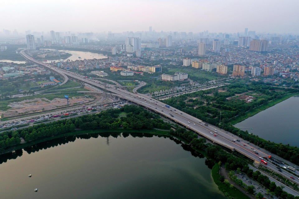 Tuyến đường vành đai 3 trên cao Hà Nội. (Ảnh: Ngọc Hà/TTXVN)