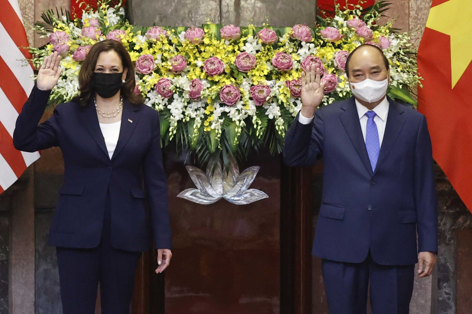 Chủ tịch nước Nguyễn Xuân Phúc và Phó Tổng thống Hoa Kỳ Kamala Harris tại buổi tiếp. (Ảnh: Thống Nhất/TTXVN)