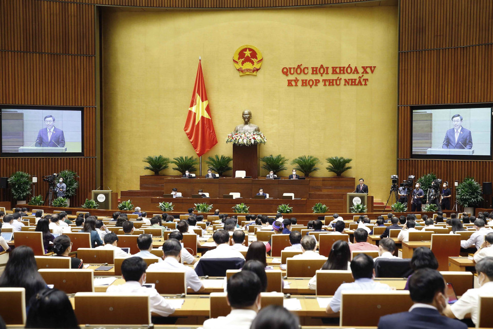 Chủ tịch Quốc hội Vương Đình Huệ phát biểu nhân Ngày Thương binh-Liệt sỹ. (Ảnh: Doãn Tấn/TTXVN)