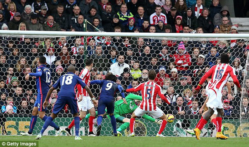 Sau bàn thua, Manchester United đã nỗ lực tấn công.