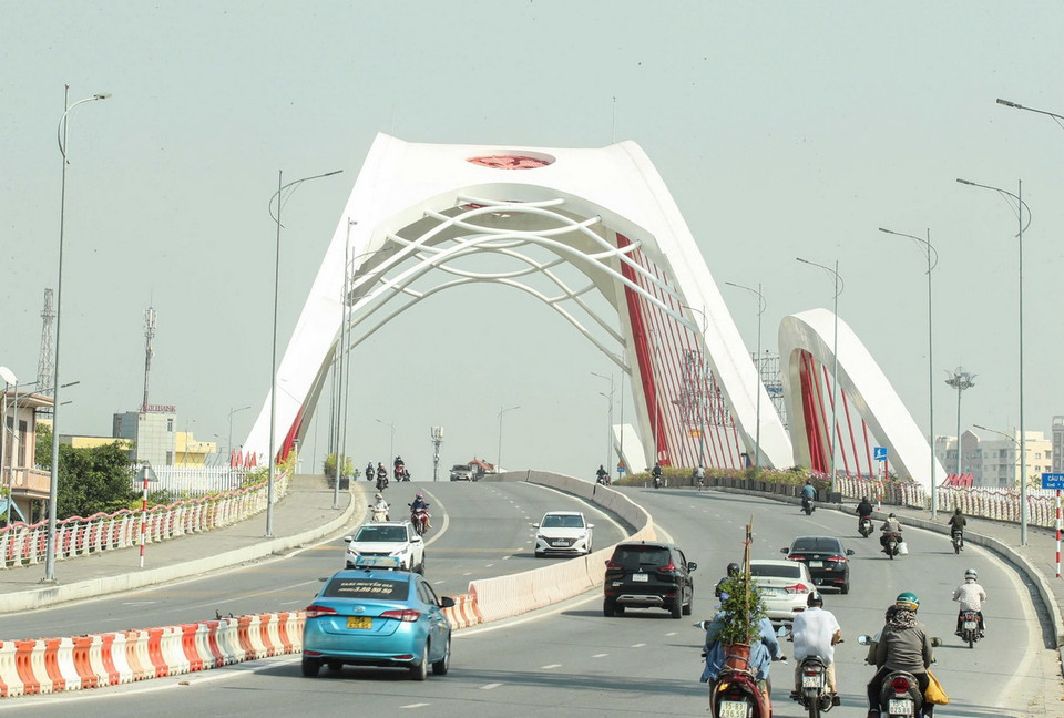 Cầu Rào hướng từ quận Dương Kinh sang quận Ngô Quyền, cửa ngõ phía Nam thành phố Hải Phòng. (Ảnh: Quốc Khánh/TTXVN)