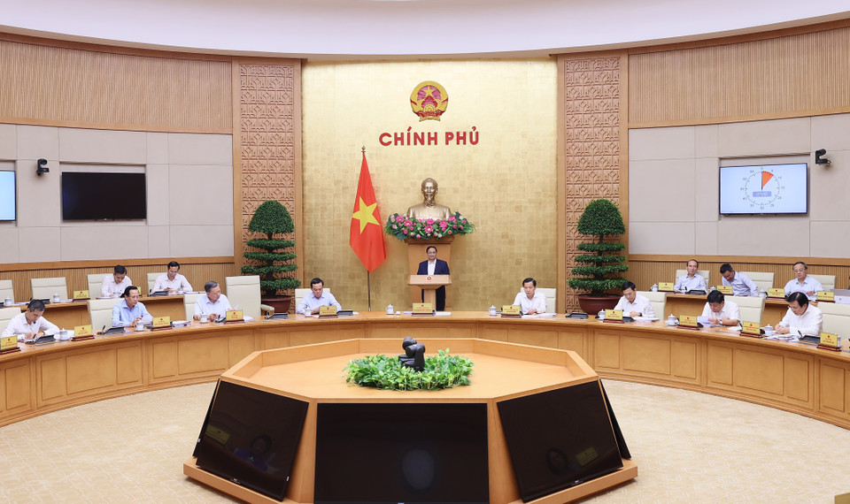  Phiên họp Chính phủ thảo luận về tình hình kinh tế-xã hội tháng 10 và 10 tháng; nhiệm vụ, giải pháp trọng tâm những tháng cuối năm 2023; Chương trình phục hồi và phát triển kinh tế-xã hội; phân bổ, giải ngân vốn đầu tư công và tình hình triển khai 3 Chương trình Mục tiêu Quốc gia. (Ảnh: Dương Giang/TTXVN)