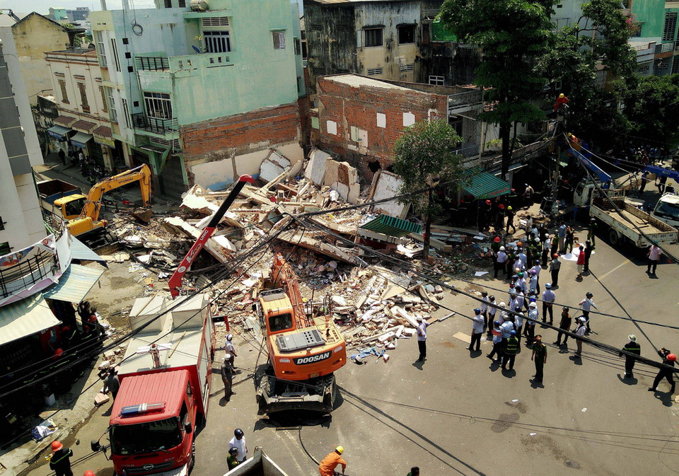Chủ ngôi nhà bị sập là ông Phan Văn Hưng. Thời điểm sập nhà, vợ chồng ông Hưng và 2 con nhỏ đi vắng, chỉ có bố ông Hưng là ông Phan Văn Thủ ở nhà. . (Ảnh: Nguyên Linh/TTXVN)