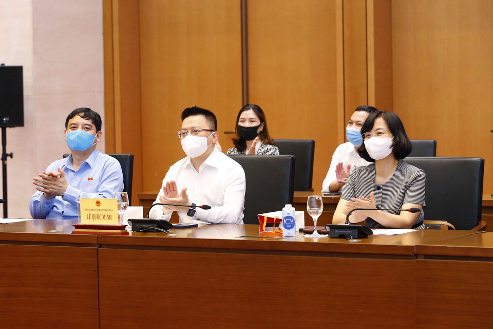 Đại biểu dự buổi gặp mặt và làm việc. (Ảnh: Doãn Tấn/TTXVN)