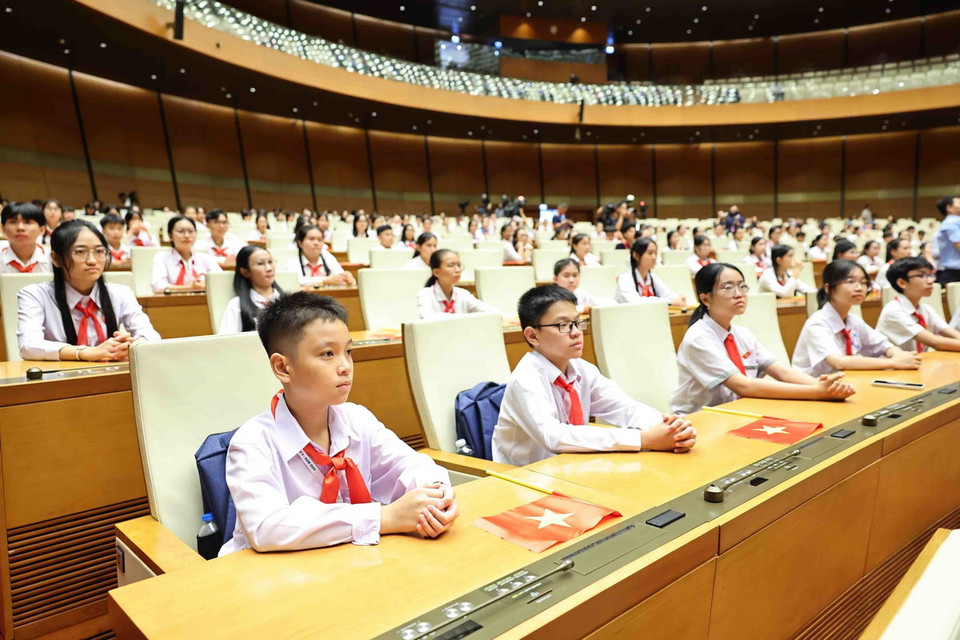 Các đại biểu tham gia "Quốc hội trẻ em." (Ảnh: Minh Đức/ TTXVN)