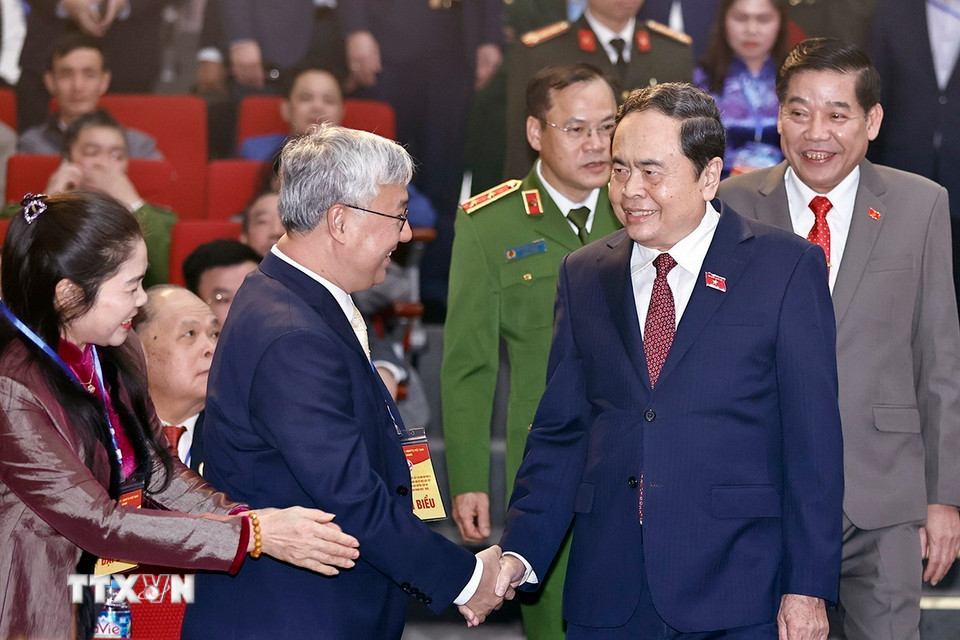 Chủ tịch Quốc hội Trần Thanh Mẫn với đại biểu dự hội nghị. (Ảnh: Doãn Tấn/TTXVN)