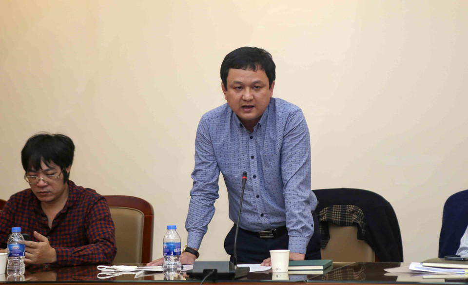 Ông Nguyễn Đức Vũ, Giám đốc Trung tâm Kỹ thuật TTXVN chia sẻ những thuận lợi và khó khăn khi triển khai các đề tài về ứng dụng công nghệ. (Ảnh: Tuấn Đức/TTXVN)