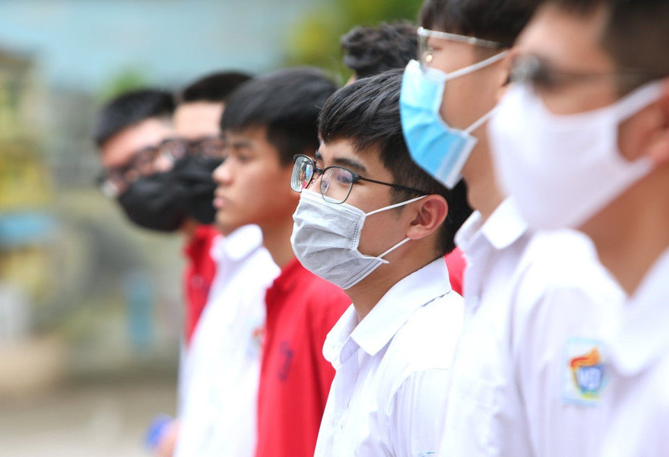 Tiết học Thể dục tại Trường THPT Việt Đức không bắt buộc học sinh đeo khẩu trang. (Ảnh: Thành Đạt/TTXVN)