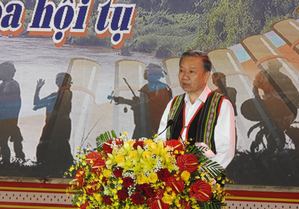Đại tướng Tô Lâm, Uỷ viên Bộ Chính trị, Bộ trưởng Bộ Công an phát biểu tại Lễ khai mạc. (Ảnh: Dư Toán/TTXVN)