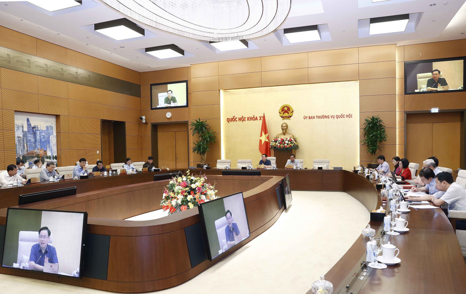 Chủ tịch Quốc hội Vương Đình Huệ phát biểu. (Ảnh: Doãn Tấn/TTXVN)