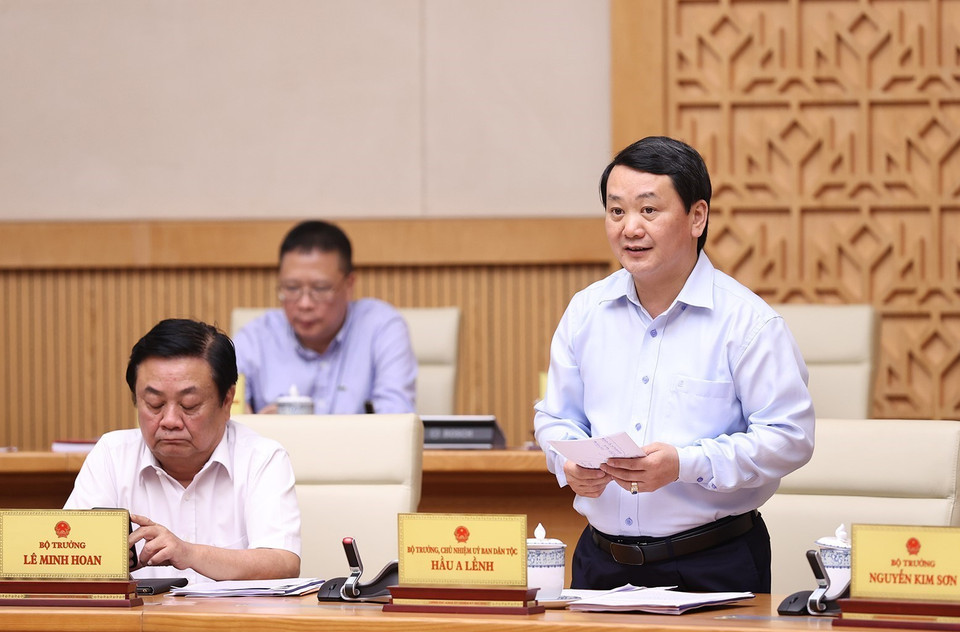 Bộ trưởng, Chủ nhiệm Ủy ban Dân tộc Hầu A Lềnh phát biểu. (Ảnh: Dương Giang/TTXVN)