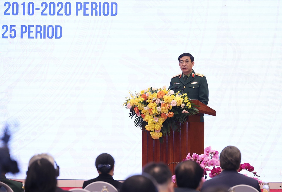 Đại tướng Phan Văn Giang, Bộ trưởng Bộ Quốc phòng phát biểu. (Ảnh: Dương Giang/TTXXVN)