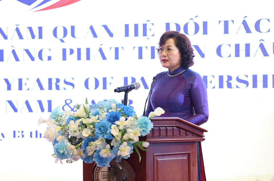 Thống đốc Ngân hàng Nhà nước Việt Nam Nguyễn Thị Hồng phát biểu. (Ảnh: Dương Giang/TTXVN)