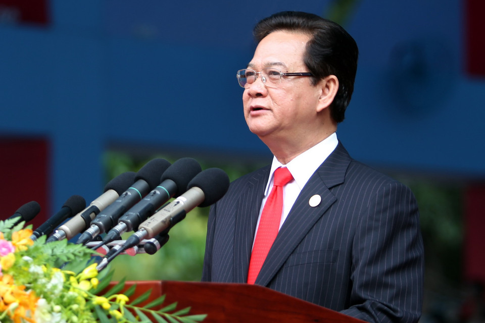 Thủ tướng Nguyễn Tấn Dũng đọc diễn văn tại lễ míttinh. (Nguồn: TTXVN)