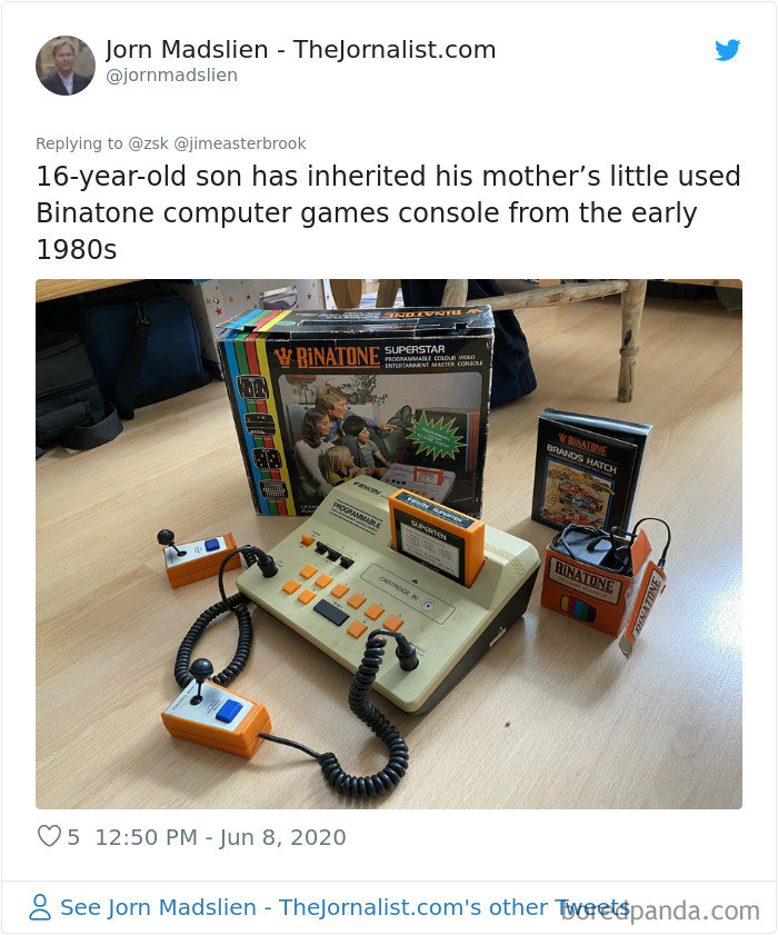 Chiếc máy chơi game này vốn rất hiện đại vào những năm 1980. (Nguồn: Boredpanda)