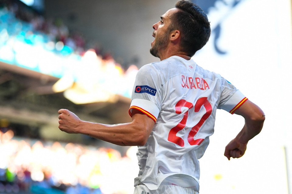 Pablo Sarabia ăn mừng bàn gỡ hòa 1-1, giải tỏa tâm lý cho Tây Ban Nha. (Nguồn: AFP)