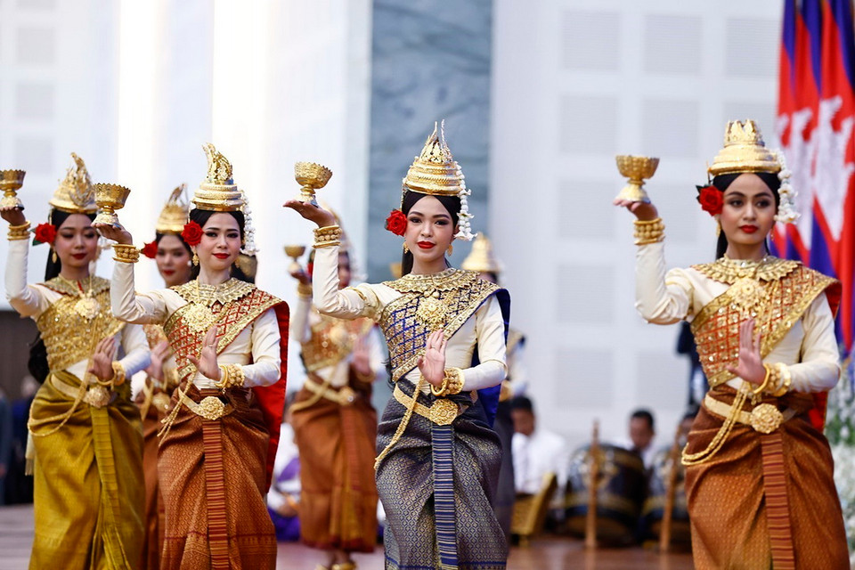 Tiết mục văn nghệ chào mừng Hội nghị ICAPP. (Ảnh: Doãn Tấn/TTXVN)