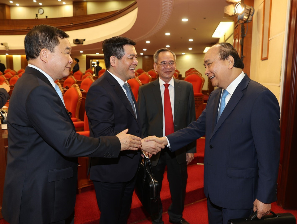 Thủ tướng Chính phủ Nguyễn Xuân Phúc với các đại biểu dự Hội nghị. (Ảnh: Trí Dũng/TTXVN)