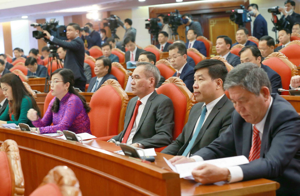 Các đồng chí Ủy viên Trung ương dự Hội nghị. (Ảnh: Phương Hoa/TTXVN)