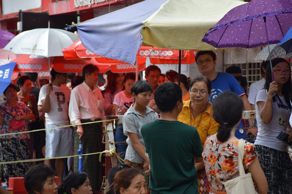 Theo số liệu thống kê của Ủy ban Bầu cử Liên bang Myanmar (MUEC), tổng cộng có 6.189 ứng cử viên ra tranh cử, bao gồm 5.866 ứng cử viên do 92 chính đảng chỉ định và 323 ứng cử viên độc lập. (Ảnh: Sơn Nam/Vietnam+)