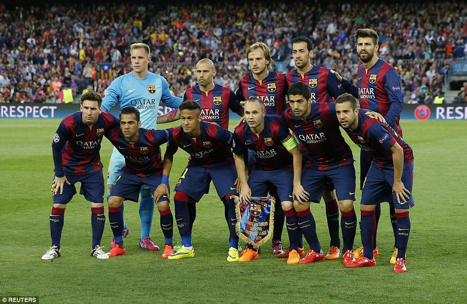 Barcelona cũng quyết tâm khi tung ra đội hình mạnh nhất.