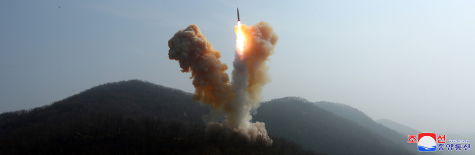 Cuộc diễn tập nhằm kiểm tra độ tin cậy trong hoạt động của các thiết bị kiểm soát vụ nổ hạt nhân và kíp nổ. (Nguồn: Đại sứ quán Triều Tiên cung cấp)