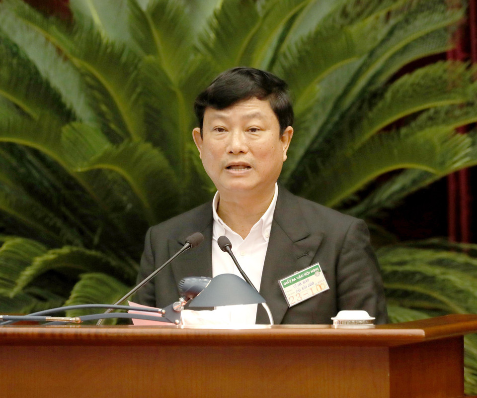 Ông Võ Văn Minh, Phó Bí thư Thường trực Tỉnh ủy Bình Dương trình bày tham luận tại hội nghị. (Ảnh: Phương Hoa/TTXVN)