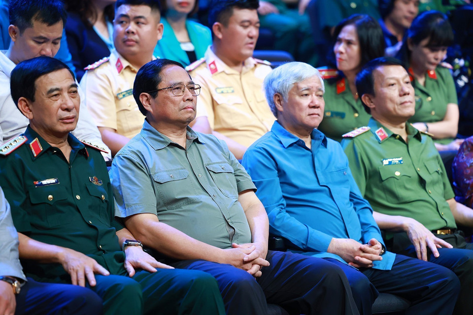 Thủ tướng Phạm Minh Chính dự Chương trình "Điểm tựa Việt Nam." (Ảnh: Dương Giang/TTXVN)