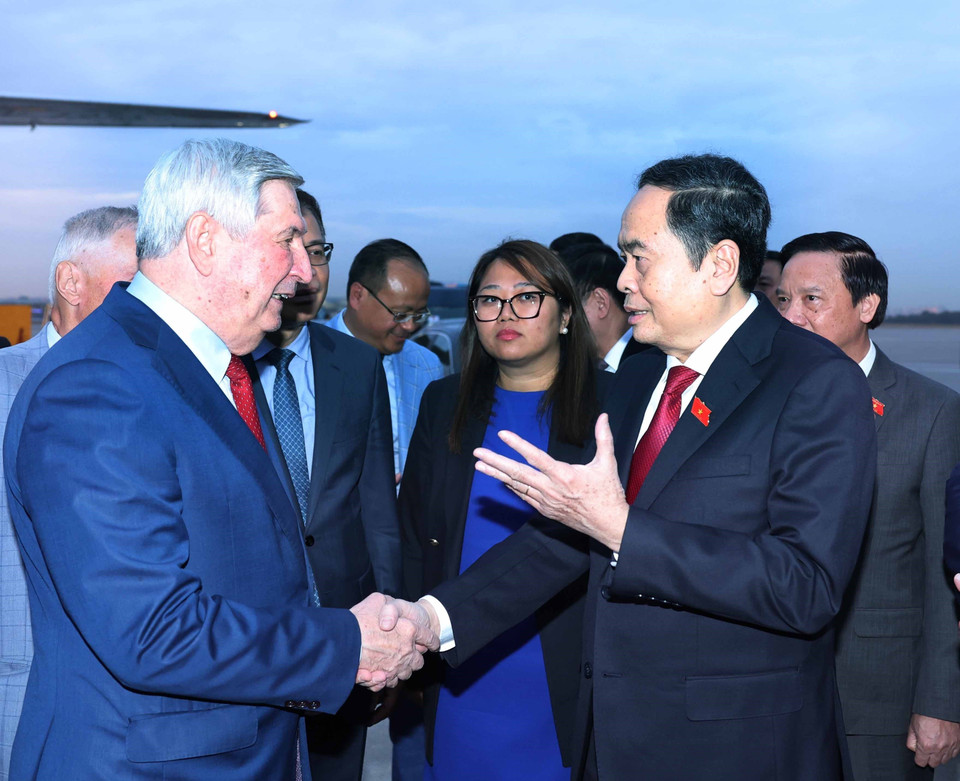 Lễ tiễn Chủ tịch Quốc hội Trần Thanh Mẫn tại sân bay Vnukovo, thủ đô Moskva, Liên bang Nga. (Ảnh: Thống Nhất/TTXVN)