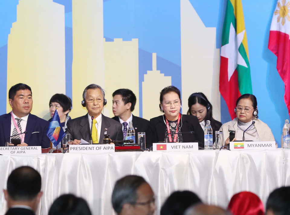  Chủ tịch Quốc hội Nguyễn Thị Kim Ngân dự Phiên họp toàn thể thứ hai Đại hội đồng AIPA 40, sáng 29/8/2019, tại Bangkok (Thái Lan). (Ảnh: Trọng Đức/TTXVN)