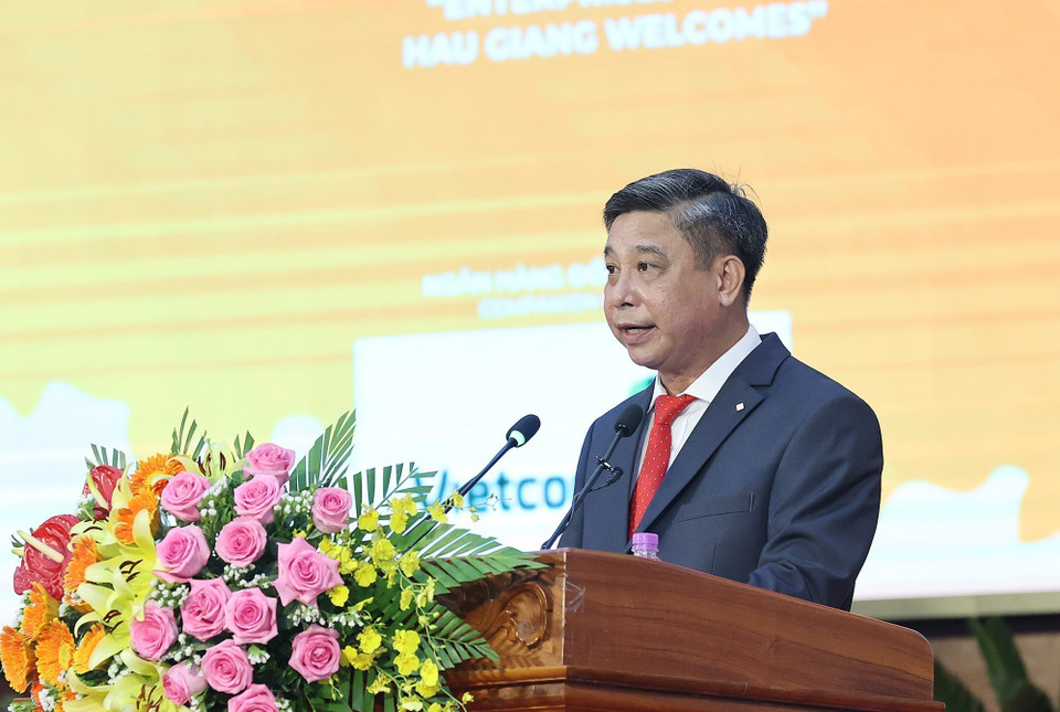 Chủ tịch UBND tỉnh Hậu Giang Đồng Văn Thanh phát biểu.(Ảnh: Dương Giang/TTXVN)