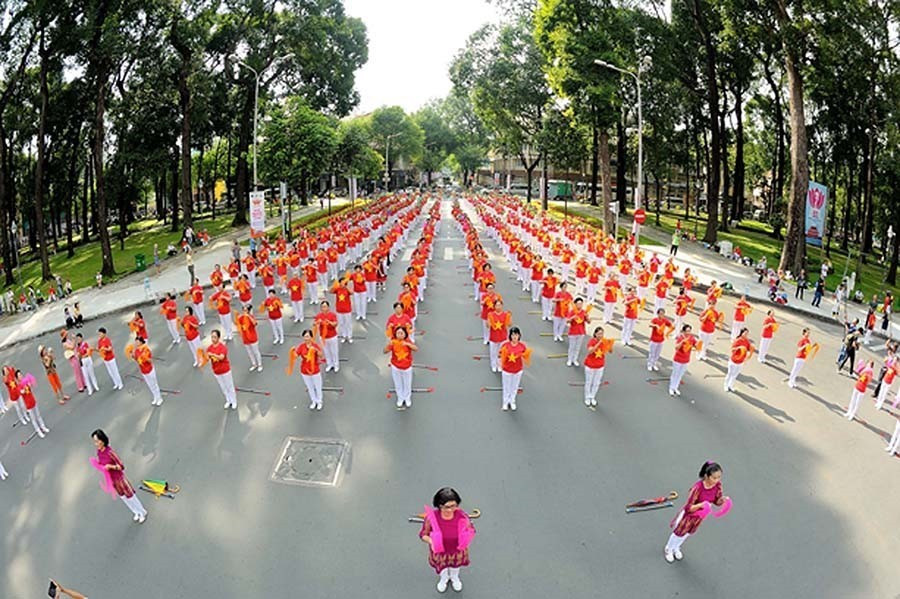 Hội thao Đồng diễn Thể dục dưỡng sinh dành cho người cao tuổi Thành phố Hồ Chí Minh năm 2019. (Ảnh: Thanh Vũ/TTXVN)