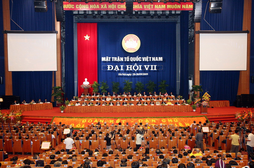 Đại hội đại biểu toàn quốc Mặt trận Tổ quốc Việt Nam lần thứ VII, tổ chức từ 28-30/9/2009, tại Hà Nội. (Ảnh: Nguyễn Dân/TTXVN)
