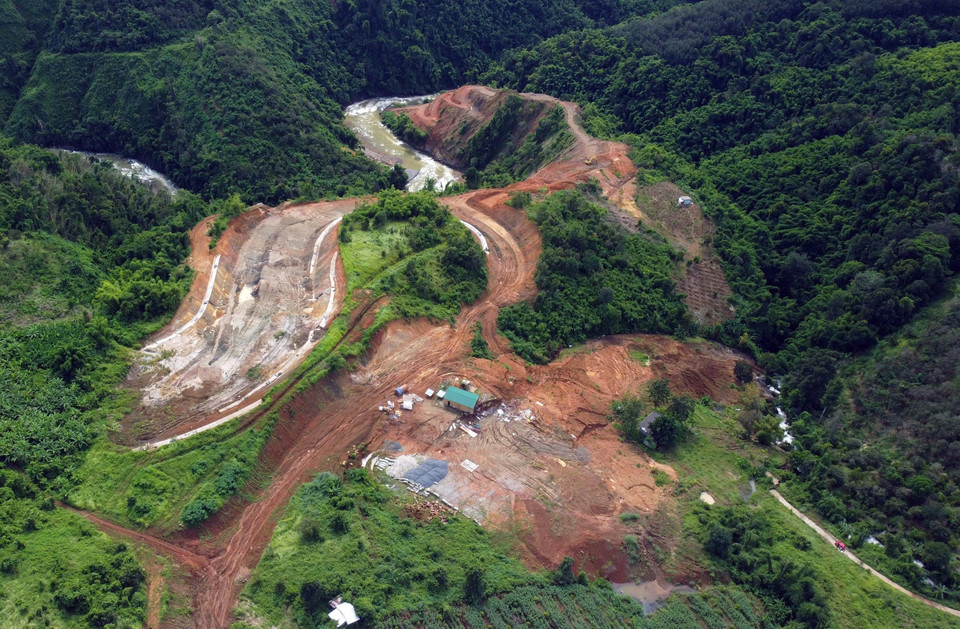 Khu vực bị sụt lún tại thôn 17, Nhân Cơ, Đắk R’lấp, Đắk Nông. (Ảnh: Minh Hưng/ TTXVN)