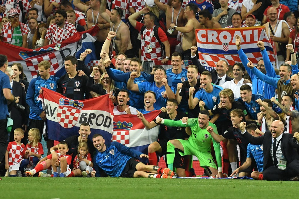  Các cầu thủ Croatia mừng chiến thắng sau trận bán kết World Cup 2018 giữa Croatia và Anh ở Moskva, Nga ngày 11/7. (Ảnh: AFP/TTXVN)