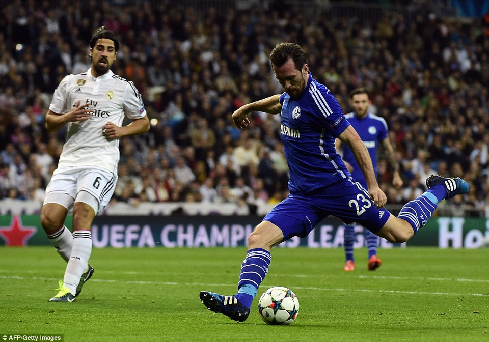 Làm khách tại Bernabeu, song Schalke lại thi đấu rất tự tin