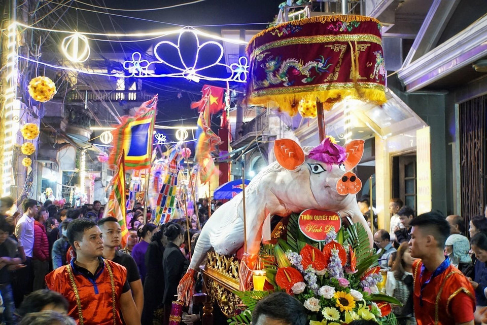 Lễ hội rước lợn làng La Phù được tổ chức ngày 13 tháng Giêng âm lịch hằng năm tại làng La Phù, huyện Hoài Đức. (Ảnh: Danh Lam/TTXVN)