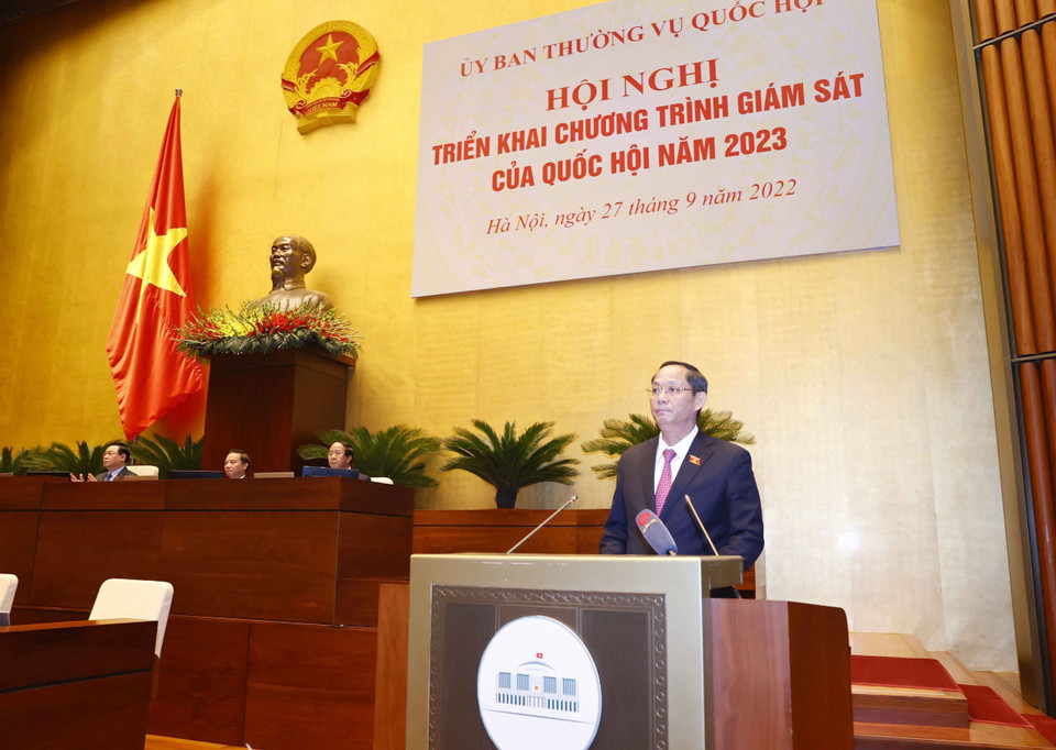 Phó Chủ tịch Quốc hội Trần Quang Phương phát biểu khai mạc và điều hành hội nghị. (Ảnh: Doãn Tấn/TTXVN)