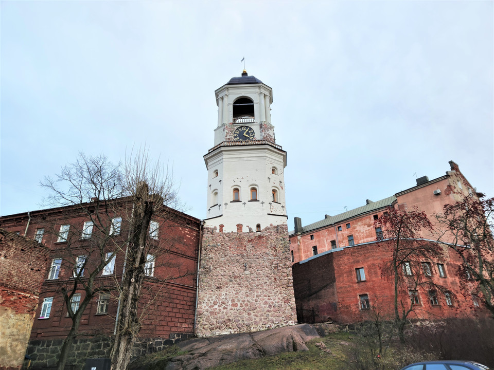 Tháp Đồng hồ Vyborg là tháp chuông trước đây của nhà thờ, bị phá hủy trong chiến tranh Liên Xô-Phần Lan. (Ảnh: TTXVN)