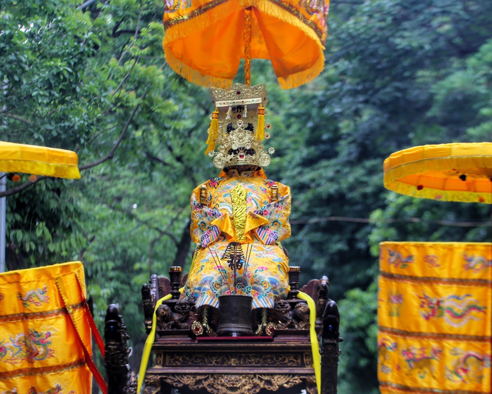 Kiệu Vua Lê Thái Tổ tại lễ rước. (Ảnh: Tuấn Đức/TTXVN)