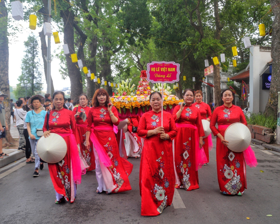 Đoàn rước của họ Lê tại Việt Nam. (Ảnh: Tuấn Đức/TTXVN)