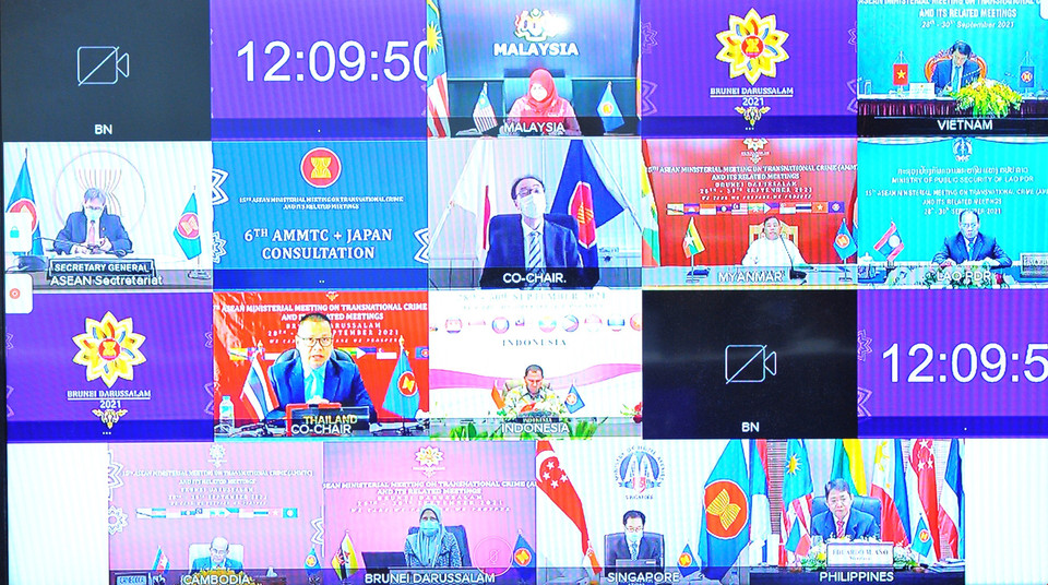 Các nước ASEAN dự hội nghị trực tuyến. (Ảnh: Minh Đức/TTXVN)