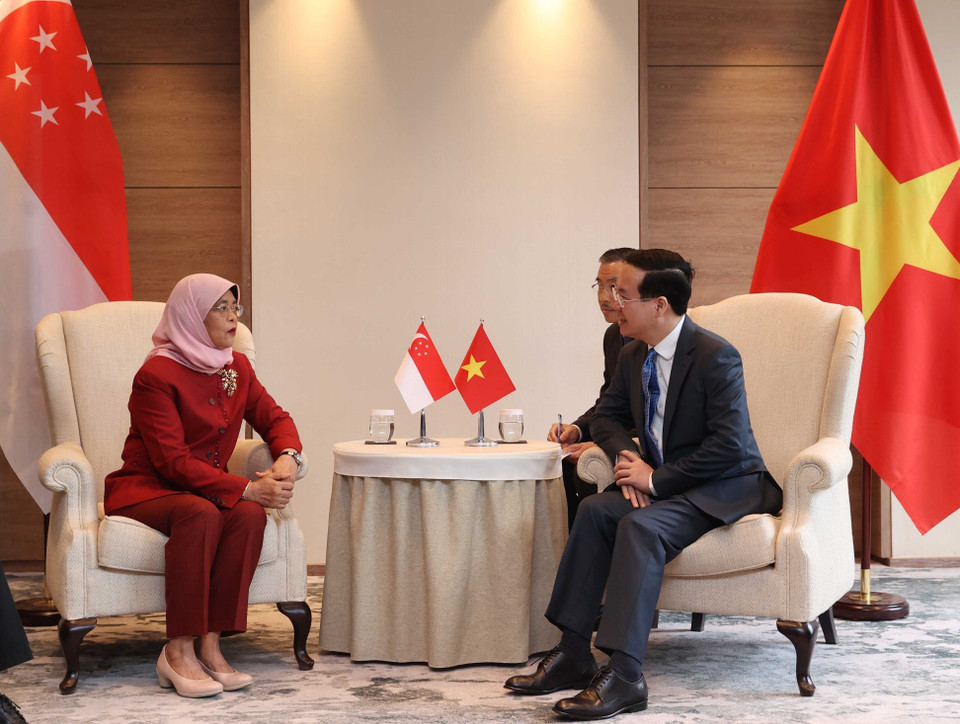 Hình ảnh Chủ tịch nước Võ Văn Thưởng gặp Tổng thống Singapore Halimah Yacob. (Ảnh: Thống Nhất/TTXVN)