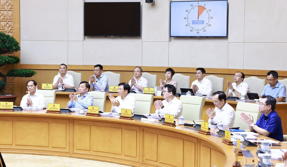 Các thành viên Chính phủ tham dự Phiên họp Chính phủ thường kỳ tháng 8 năm 2024. (Ảnh: Dương Giang/TTXVN)