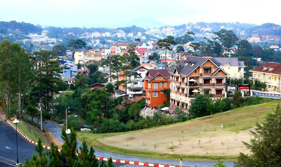  Một góc thành phố Đà Lạt - trung tâm chính trị, văn hóa, xã hội của tỉnh Lâm Đồng. (Ảnh: Huy Hùng/TTXVN)