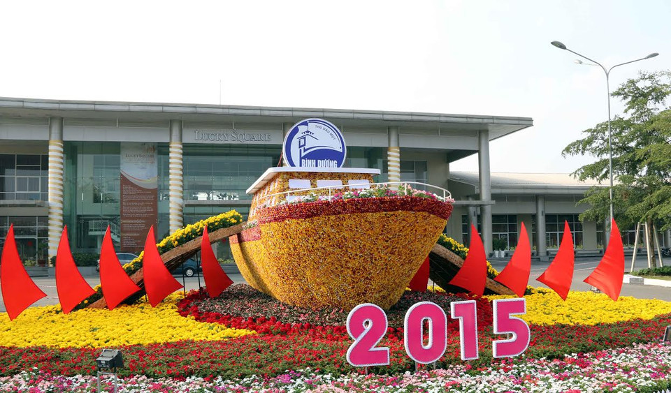 Mô hình Con tàu Bình Dương ra biển lớn. (Ảnh: Quách Lắm/Vietnam+)