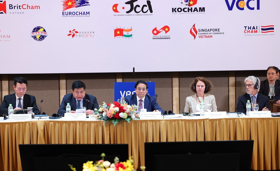 Thủ tướng Phạm Minh Chính dự Diễn đàn Doanh nghiệp Việt Nam thường niên. (Ảnh: Dương Giang/TTXVN)